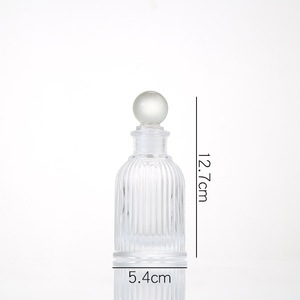 Flacon de parfum vintage en cristal avec colonnes romaines, bouteille d'aromathérapie en verre transparent, pour la maison, la chambre, les toilettes, les fleurs séchées, parfum d'ambiance - Product Image 3