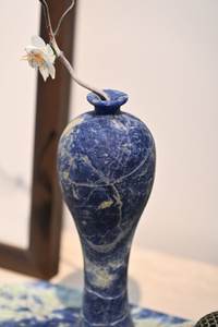 Jarrón de mármol azul boliviano hecho a mano de primera calidad, decoración artística elegante para sala de estar y dormitorio - Product Image 2