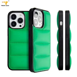 Venda quente caso para telefone New Down Jacket Phone Case Para iPhone 13 14 15 Pro Max Capa De Silicone Toque Suave O Puffer