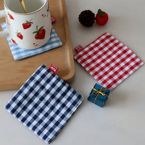 Sous-verre carré isolant en coton à carreaux Ruler Home, anti-brûlure pour la protection des boissons - Product Image 3