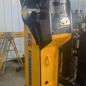 Martillo hidráulico SQ 80 BOX Tipo Rock Hammer con acumulador y sistema de grasa automática para excavadoras de 18-26 toneladas para demolición - Product Image 2