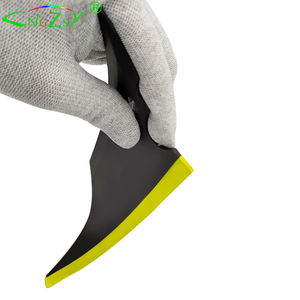 Doux Conquérant Grattoir De Voiture Fenêtre Feuille Teinte Raclette En Fiber De Carbone Vinyle Auto Voiture Wrap Outil Verre Maison Outil De Nettoyage A26Y - Product Image 4