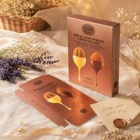 Boîtes de présentation en carton personnalisées en usine, utilisables pour l'emballage de chocolats.
