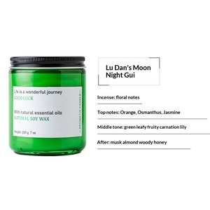 Bougie parfumée en cire de soja personnalisable, pot vert, faite à la main, sans fumée, ornement créatif pour chambre à coucher, bougie parfumée - Product Image 6