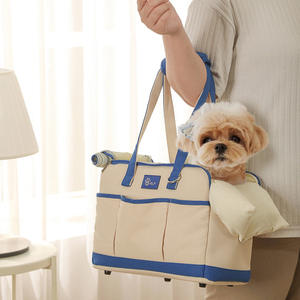 Bolso de Transporte Elegante para Mascotas, Tipo Bandolera, para Gatos y Perros - Product Image 3