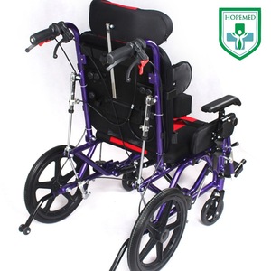 รถเข็นวีลแชร์แบบแมนนวล อลูมิเนียมอัลลอย สีน้ำเงินและสีดำ น้ำหนักเบา พับได้ พร้อมพนักพิงศีรษะและที่วางแขน สำหรับผู้สูงอายุและผู้พิการ - Product Image 4