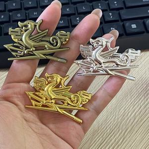Großhandel Hochwertige personal isierte benutzer definierte Zink legierung 3d Logo Metall Abzeichen - Product Image 3