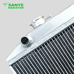 Radiatore in Alluminio a 3 File Komat--su PC35 per Ricambi di Escavatori Usati - Product Image 4