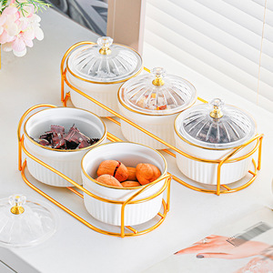 Plateau à fruits en céramique avec bord doré et compartiments, avec couvercles, pour servir des collations et des bonbons sur la table basse - Product Image 2