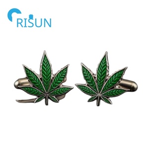 Mancuernillas y Clip de Corbata de Metal con Diseño de Hoja de Hierba, Personalizadas, con Hojas Verdes, Set de Regalo - Product Image 2