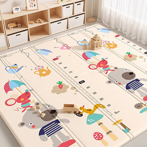 Tapis d'activités pliable et facile à transporter pour bébé avec des motifs décoratifs pour l'exploration quotidienne au sol et des jeux intérieurs sécurisés - Product Image 1