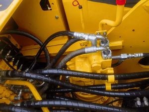 Excavadora de alta calidad 2019 Komatsu PC220 2200H 22ton para construcción de segunda mano Japón máquina usada ACHIEVE PC160 - Product Image 5