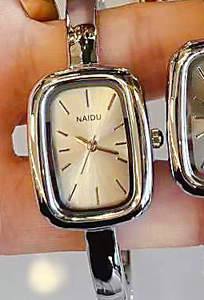 LYN-NAIDU-2001 Nuevo Reloj de Pulsera Cuadrado de Moda para Mujer, Estilo Medieval, Simple, Reloj de Cuarzo de Venta Caliente - Product Image 2