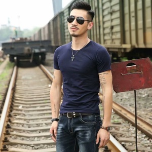 Maglietta Casual da <span class=keywords><strong>Uomo</strong></span> a Maniche Corte, Tinta Unita, <span class=keywords><strong>Slim</strong></span> <span class=keywords><strong>Fit</strong></span>, con Logo Personalizzato Rainbow Spray, Prodotta da Produttore di <span class=keywords><strong>Abbigliamento</strong></span> Maschile - Product Image 6