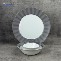 Service de table 18 pièces en verre opale avec bordure rayée noire émaillée – Assiettes et bols – Vente en gros pour la cuisine domestique, les fêtes et la décoration de table quotidienne