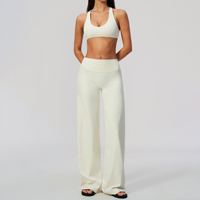 YIYI Ensemble de vêtements de sport pour femmes avec veste de yoga slim à fermeture éclair dorée et trou pour le pouce, soutien-gorge de sport extensible à dos croisé et leggings, 3 modèles