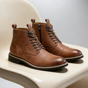 Bottes de moto décontractées polyvalentes tendance 2026 pour hommes, style britannique, en cuir, grandes tailles - Product Image 2