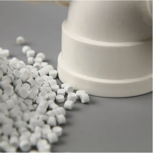 Gránulo de plástico de PVC respetuoso con el medio ambiente Gránulo de cable de grado médico Material moldeado - Product Image 2
