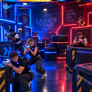 Équipement interactif de divertissement commercial intérieur populaire pour 4 à 20 joueurs, bataille de tir au laser avec pistolet et gilet simulés - Product Image 2