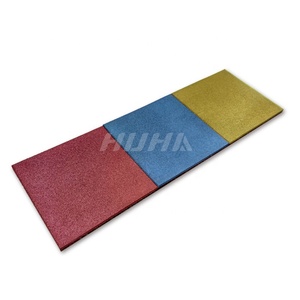 GuangDong <span class=keywords><strong>HUHA</strong></span> 50*50cm alfombrillas de goma EPDM para suelo impermeable al aire libre patio azulejos para niños jardín de infantes - Product Image 4