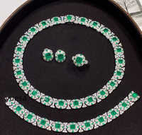 925 Sterling Silber Eingelegte Grüne Jade Blumen Bohemian Tropfen-Ohrringe für Frauen Luxuriöse Klassische Hochzeit mit Zirkonia für Geschenke Partys