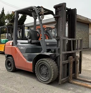 Original Japanese Tcm/Komatsu/Toyota 7FD30 8FD30 Trucks Engine 3 Ton Diesel <b>Used</b> Forklift for WAREHOUSE IN SHANGHAI - Product Image 1