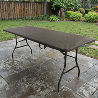 Table pliante en rotin plastique moderne américaine de 8 pieds de haut, de haute qualité, pour les événements, les mariages, le salon