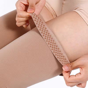 Usine personnalisée bout fermé classe 2 Silicone Grip Nylon 23-32mmHg varices cuisse haute compression bas chaussettes - Product Image 3