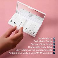 Boîte à pilules rotative en PP anti-poussière avec miroir, pour 7 jours, résistante aux enfants, avec logo personnalisé, solution de rangement pour soins dentaires, vente en gros