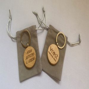 Porte-clés <span class=keywords><strong>en</strong></span> <span class=keywords><strong>bois</strong></span> personnalisé avec logo gravé au laser, idéal pour la promotion, les souvenirs, les loisirs créatifs, ou comme porte-clés de <span class=keywords><strong>maison</strong></span> ou de planche de surf. - Product Image 5