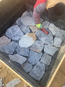 Azulejos de pared de piedra de pizarra natural Panel de diseño exterior Borde Interior/Exterior Revestimiento Decoración Losas de piedra decorativas para exteriores - Product Image 5