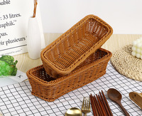 Creatieve rechthoekige plastic rotan opbergmand voor keuken, hotel of restaurant voor het organiseren van messen, vorken en eetstokjes