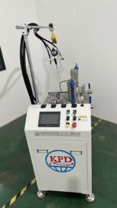 เครื่องติดกาวติดกาวฉีดขึ้นรูปฝาพลาสติกแผ่น<span class=keywords><strong>กรอง</strong></span><span class=keywords><strong>อากาศ</strong></span><span class=keywords><strong>รถ</strong></span>ยนต์แบบเต็มรูปแบบ - Product Image 3