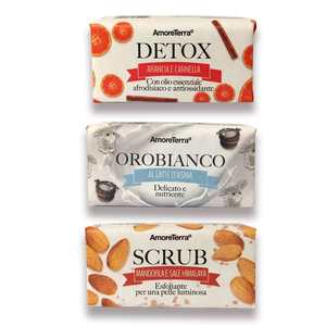 Trio de savons naturels AmoreTerra, gommage détoxifiant, or blanc, pour tous types de peaux - Product Image 1