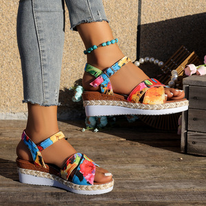 Sandalias de Plataforma con Cuña para Mujer, Tallas Grandes, Diseño Floral Multicolor, Casuales de Verano, Oferta 2026 - Product Image 1