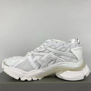 Chaussure de sport décontractée tendance de haute qualité, empeigne en maille tricotée, semelle intermédiaire en maille, semelle extérieure en caoutchouc, pour homme et femme, semelle épaisse, fermeture à lacets - Product Image 2