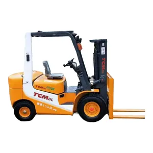 Second Hand TCM FD30T3CD forklift 3T diesel fuel sitting operation suppliers