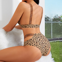 Ensemble soutien-gorge et culotte imprimé léopard avec bretelles à lettres, lingerie sexy respirante à décolleté plongeant, soutien-gorge sans armatures à maintien doux