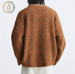 KD produttore di maglieria Custom OEM ODM Streetwear con bottone a <span class=keywords><strong>V</strong></span> maniche lunghe spazzolato testurizzato maglione Cardigan da uomo - Product Image 2