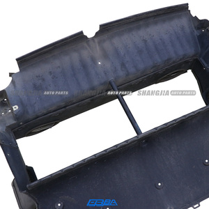 Piezas de Desmontaje del Conducto de Admisión de Aire Delantero para Rolls-Royce Cullinan, Conjunto de Deflector de Aire del Radiador de Plástico - Product Image 6