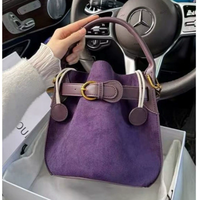 Sac seau Colefa pour femme, nouvelle collection printemps 2026, tendance, porté épaule ou croisé, design de niche, haut de gamme, violet, en velours imitation daim