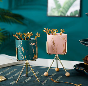 Stoples sendok garpu buah keramik butir emas, produk baru-elegan bingkai logam pemegang untuk makanan penutup dan pisau untuk penggunaan Dapur - Product Image 3