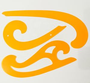 ערכת 3 סרגלי עקומות צרפתיות שקופות בצבע כתום רך של OEM, בעובי 1.2 מ\"מ ואורך מקסימלי 32 ס\"מ, עבור חייטים ומעצבי אופנה - Product Image 2