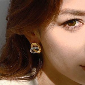 Modern Minimalist Heart Shape <b>Stud</b> <b>Earrings</b> 18k Gold Stainless Steel Polished Geometric Design Fashion Jewelry - Product Image 4