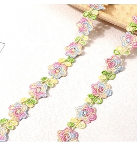 Flores coloridas francesas africanas com guarnição solúvel em água do laço do bordado - Product Image 4