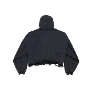 เสื้อฮู้ดดี้สไตล์สตรีทแฟชั่น โลโก้สั่งทำพิเศษ สีดำซีดแบบวินเทจ ดีไซน์ขาดๆ ทรงหลวมสำหรับผู้ชาย ผ้าฝ้ายซักนุ่ม - Product Image 2