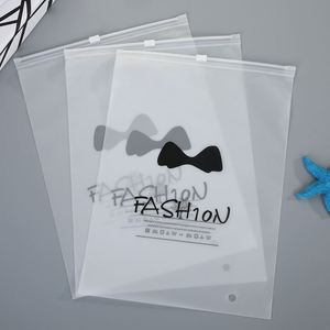 Oferta Especial: Empaque al por Mayor Personalizado con Logotipo Impreso en Blanco, Cierre Deslizante Reutilizable, PVC EVA Mate Esmerilado, Fondo Cuadrado con Cierre - Product Image 4