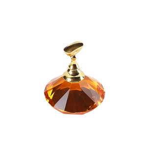 Support d'entraînement magnétique pour faux ongles, base de présentation en cristal pour outils de manucure - Product Image 6