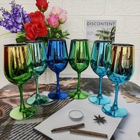 Coupe à vin rouge en verre soufflé à la main avec nœud décoratif, verre à pied écologique pour la décoration de table