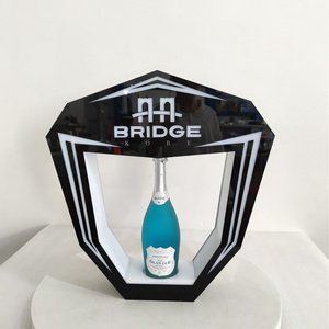 Présentateur de bouteilles LED rechargeable personnalisable Nightclub VIP Service Bar Plateaux de service Black <span class=keywords><strong>Armand</strong></span> Présentoirs - Product Image 2